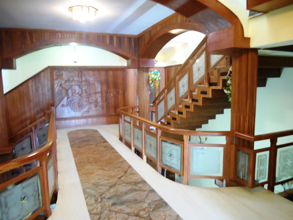 Hotel Wood Palace Kodaikanal Bagian luar foto