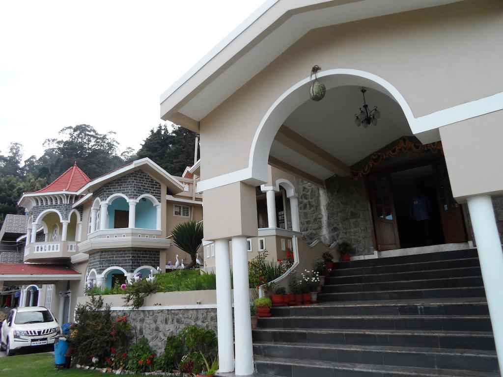 Hotel Wood Palace Kodaikanal Bagian luar foto
