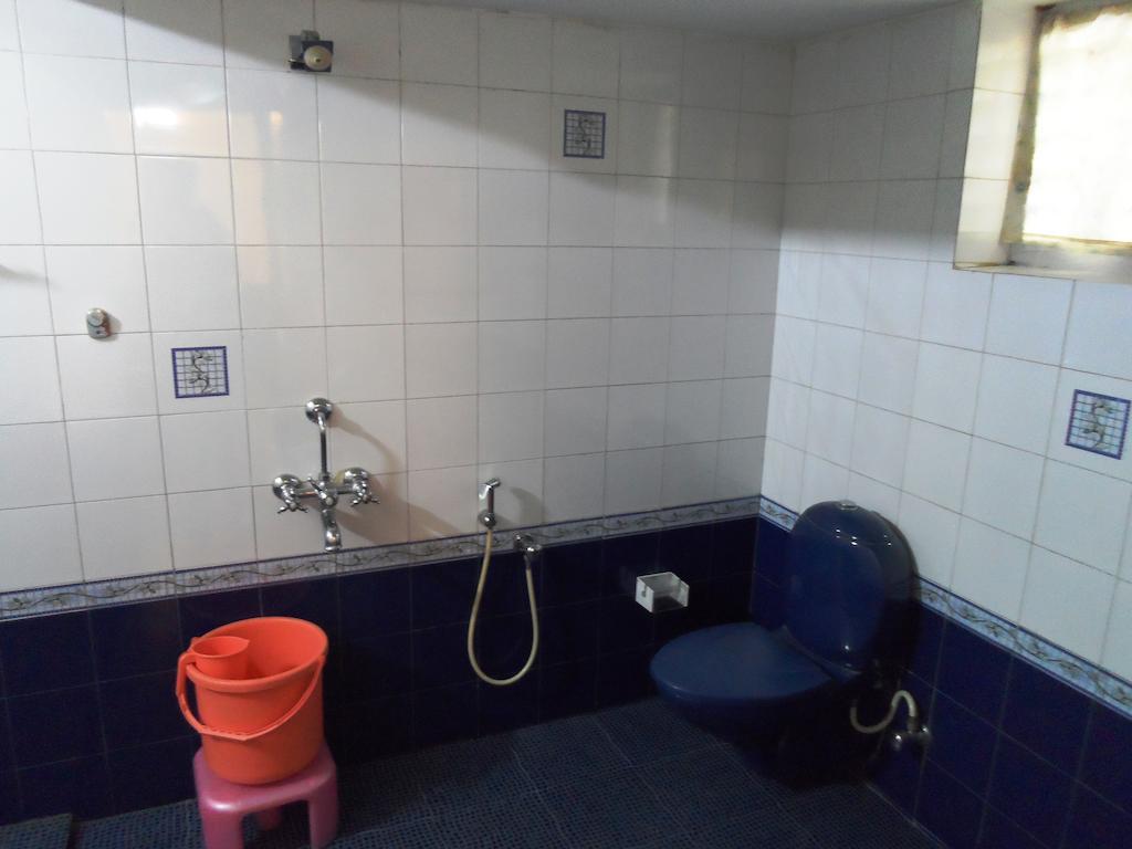 Hotel Wood Palace Kodaikanal Bagian luar foto
