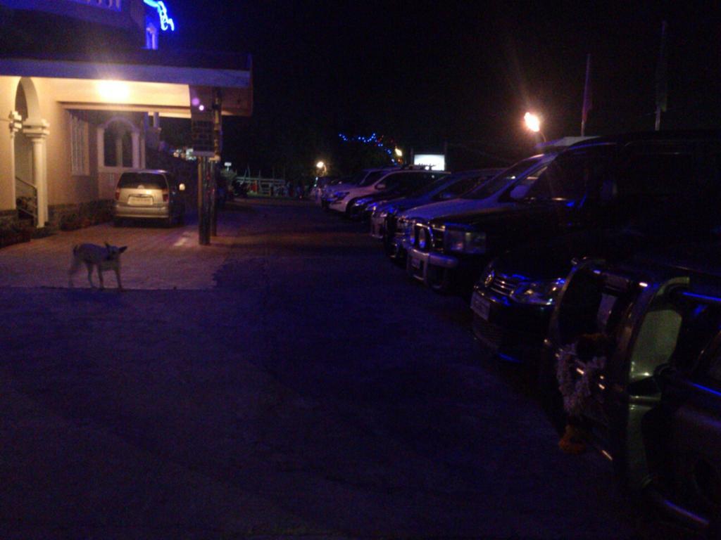 Hotel Wood Palace Kodaikanal Bagian luar foto